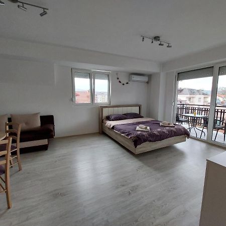 Dzusy Apartments Ohrid Ngoại thất bức ảnh